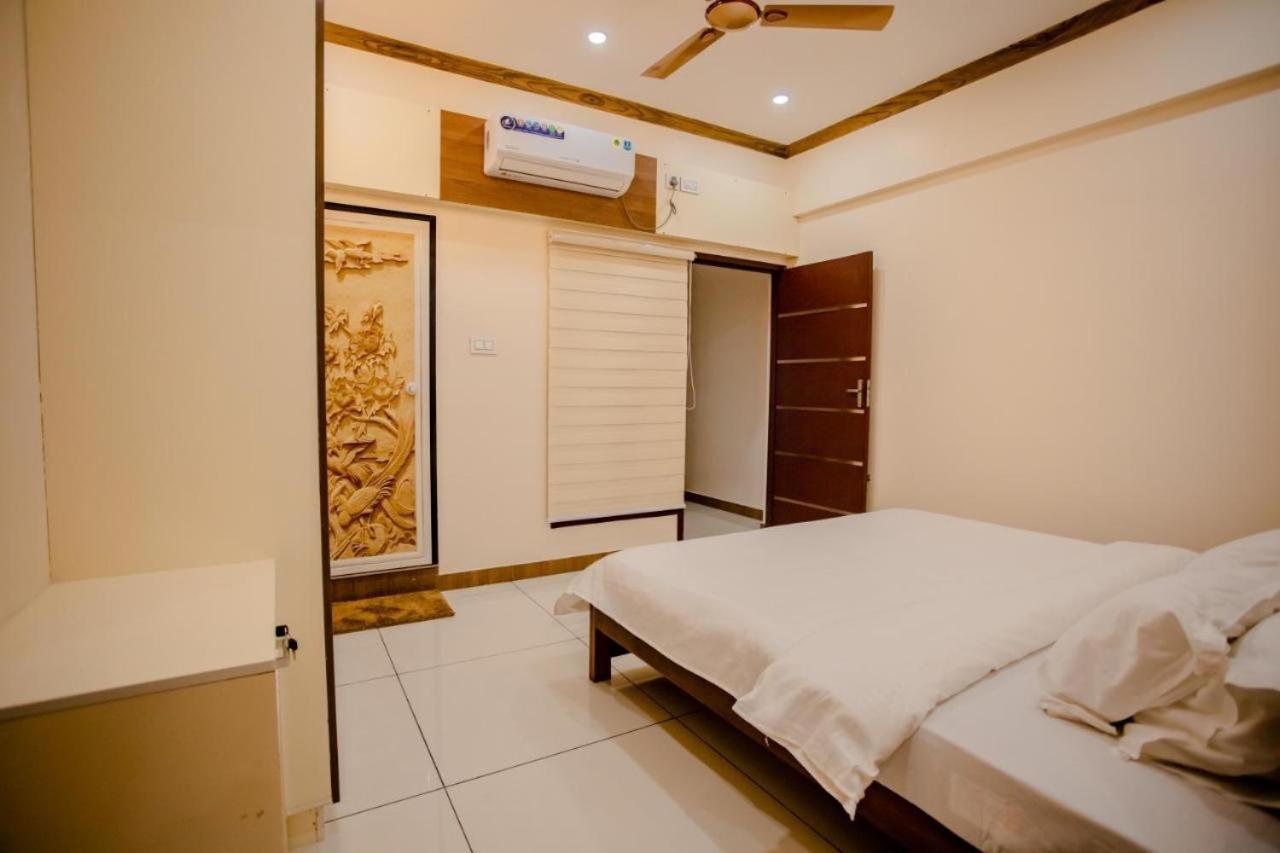 Appartement Kv By Halcyon Traveltech à Anachal Extérieur photo